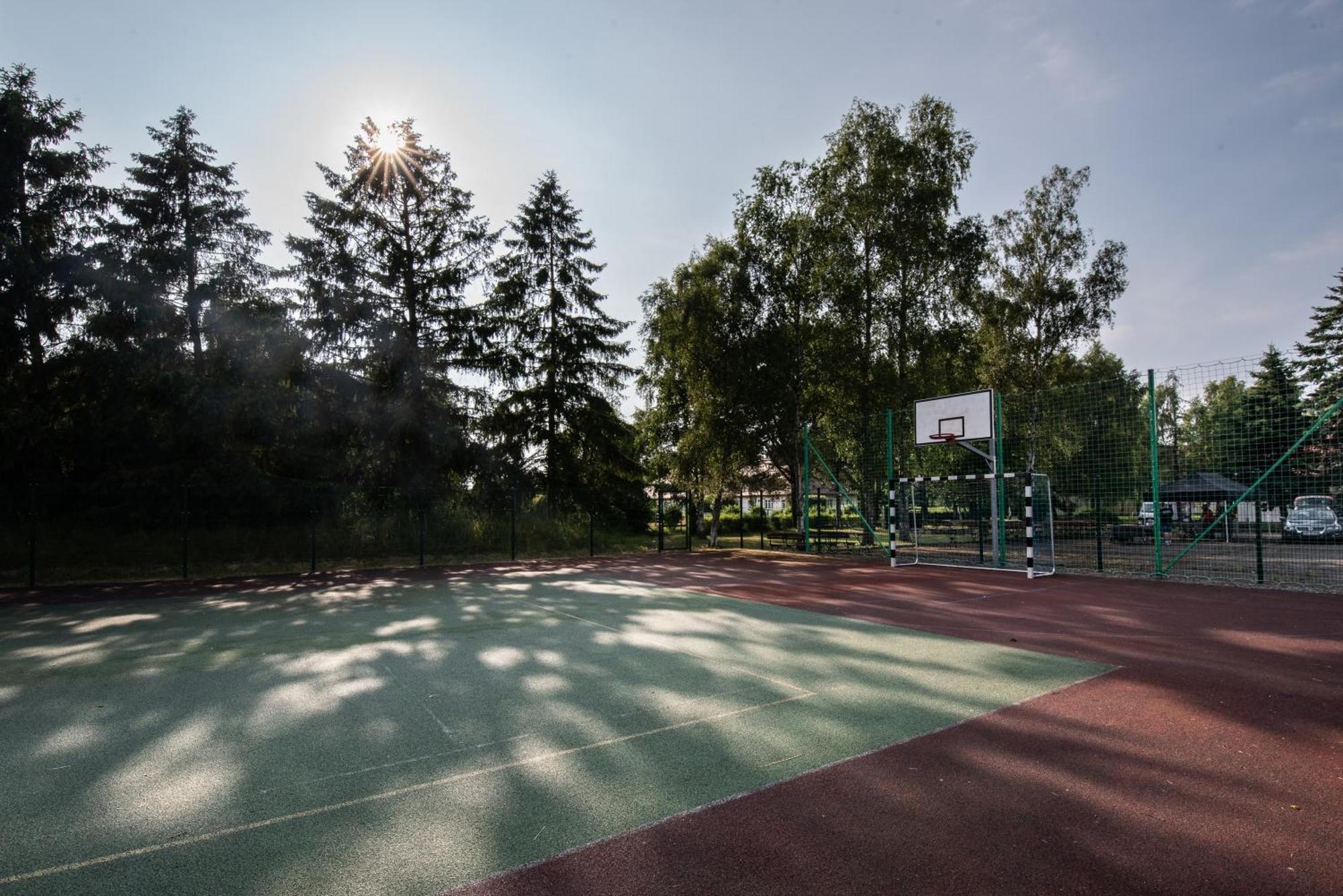 Отель Rewita Rogowo K Kolobrzegu Экстерьер фото